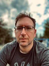 Andrew Liptak