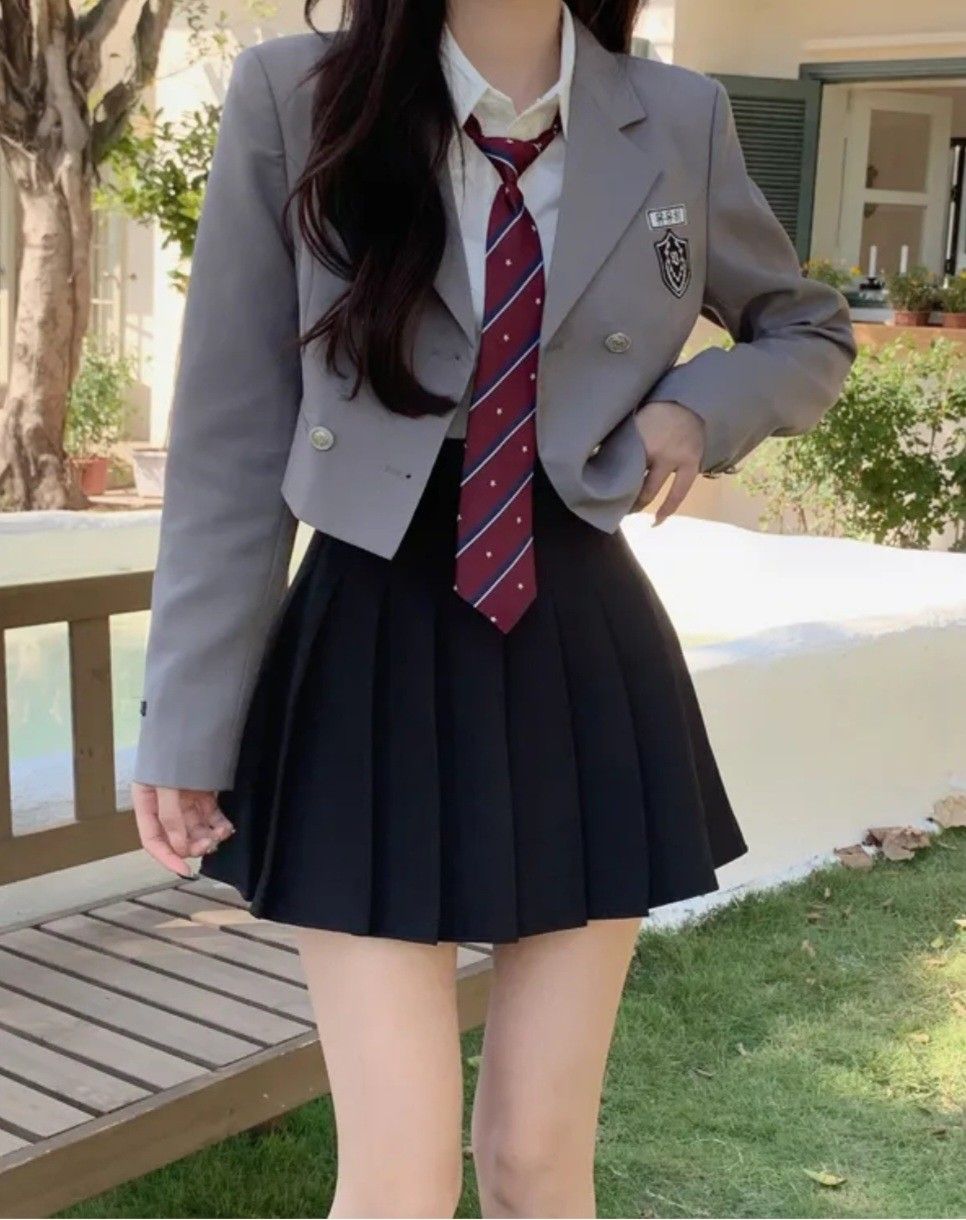 Janelle Asselin