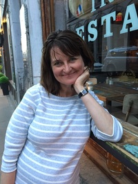 Wendy Loggia
